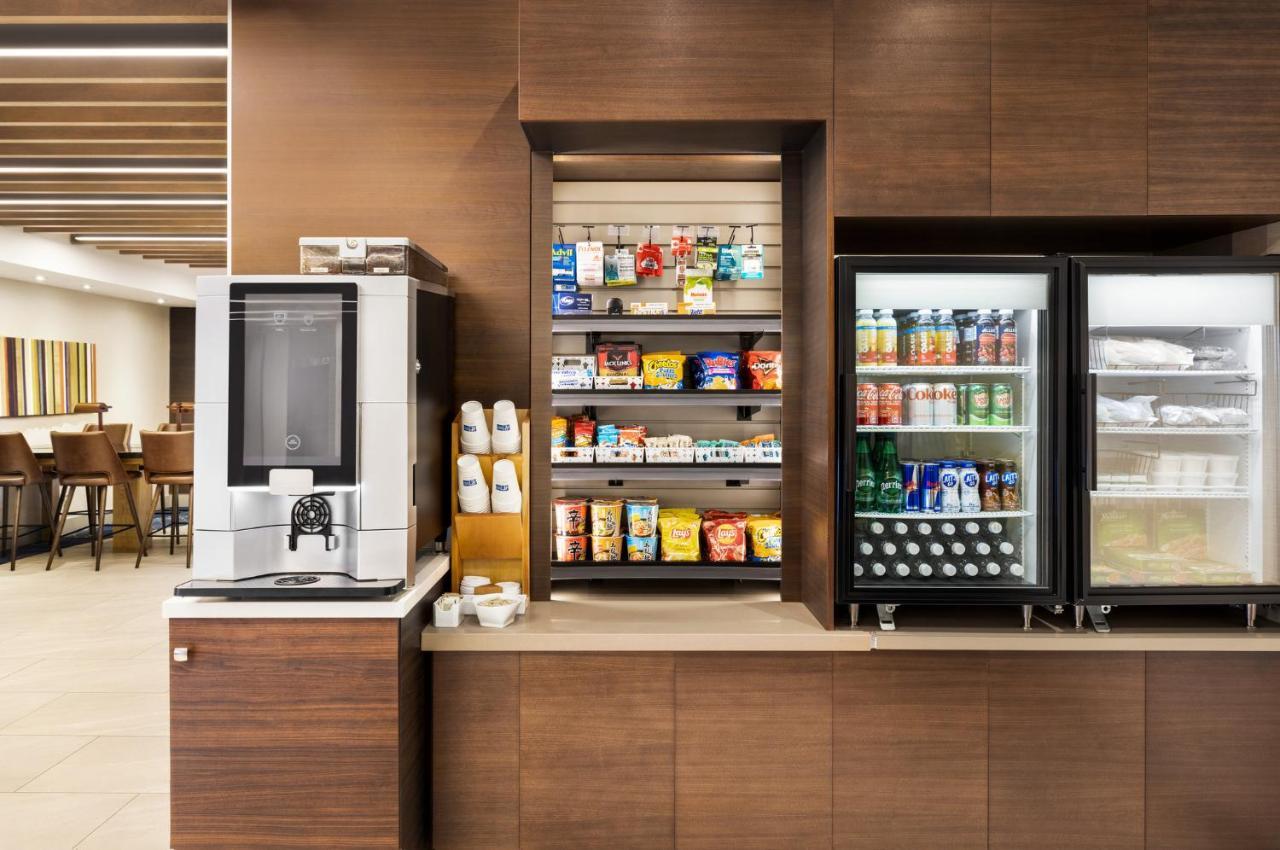 Holiday Inn Express Vancouver-Metrotown Burnaby Zewnętrze zdjęcie