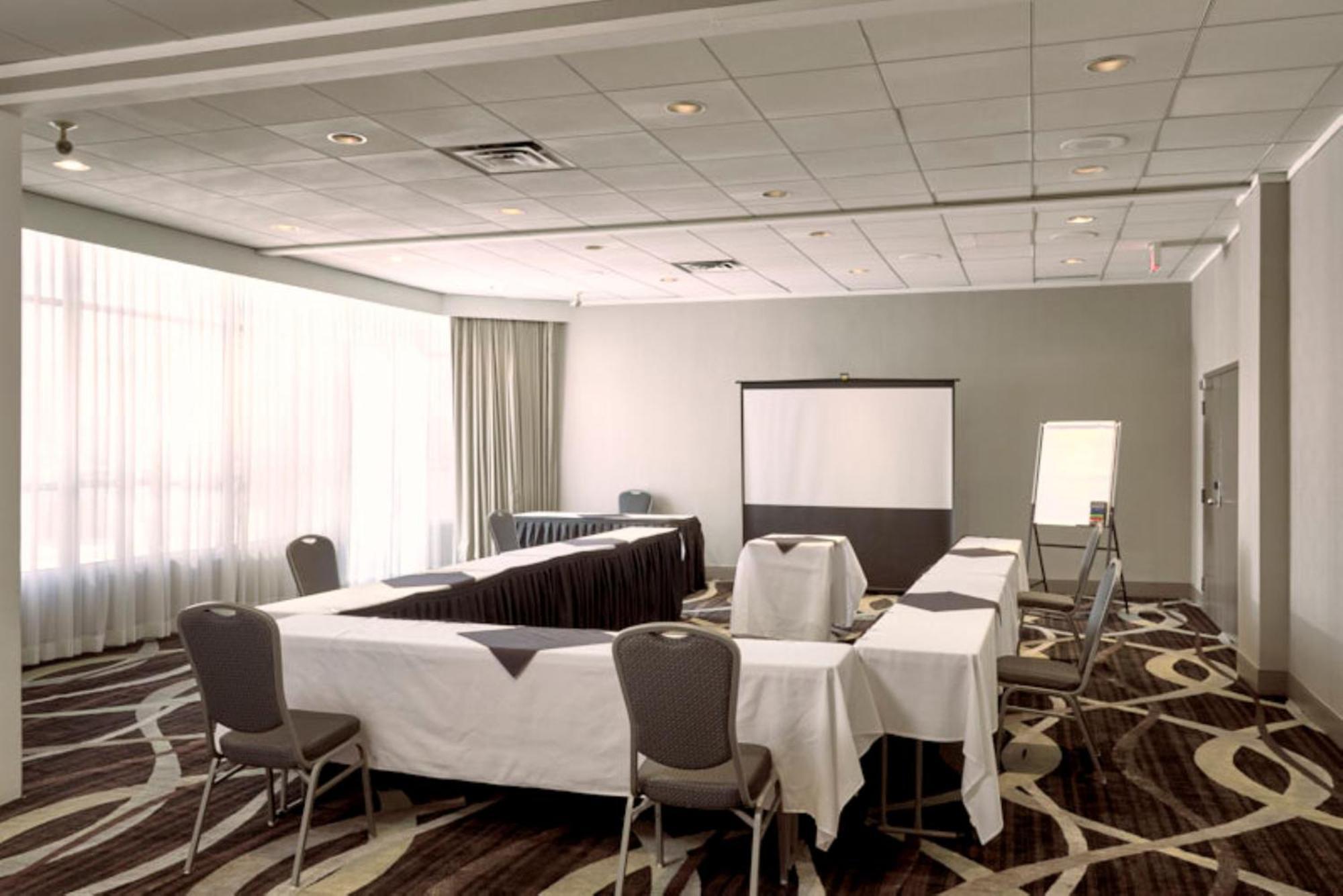 Holiday Inn Express Vancouver-Metrotown Burnaby Zewnętrze zdjęcie