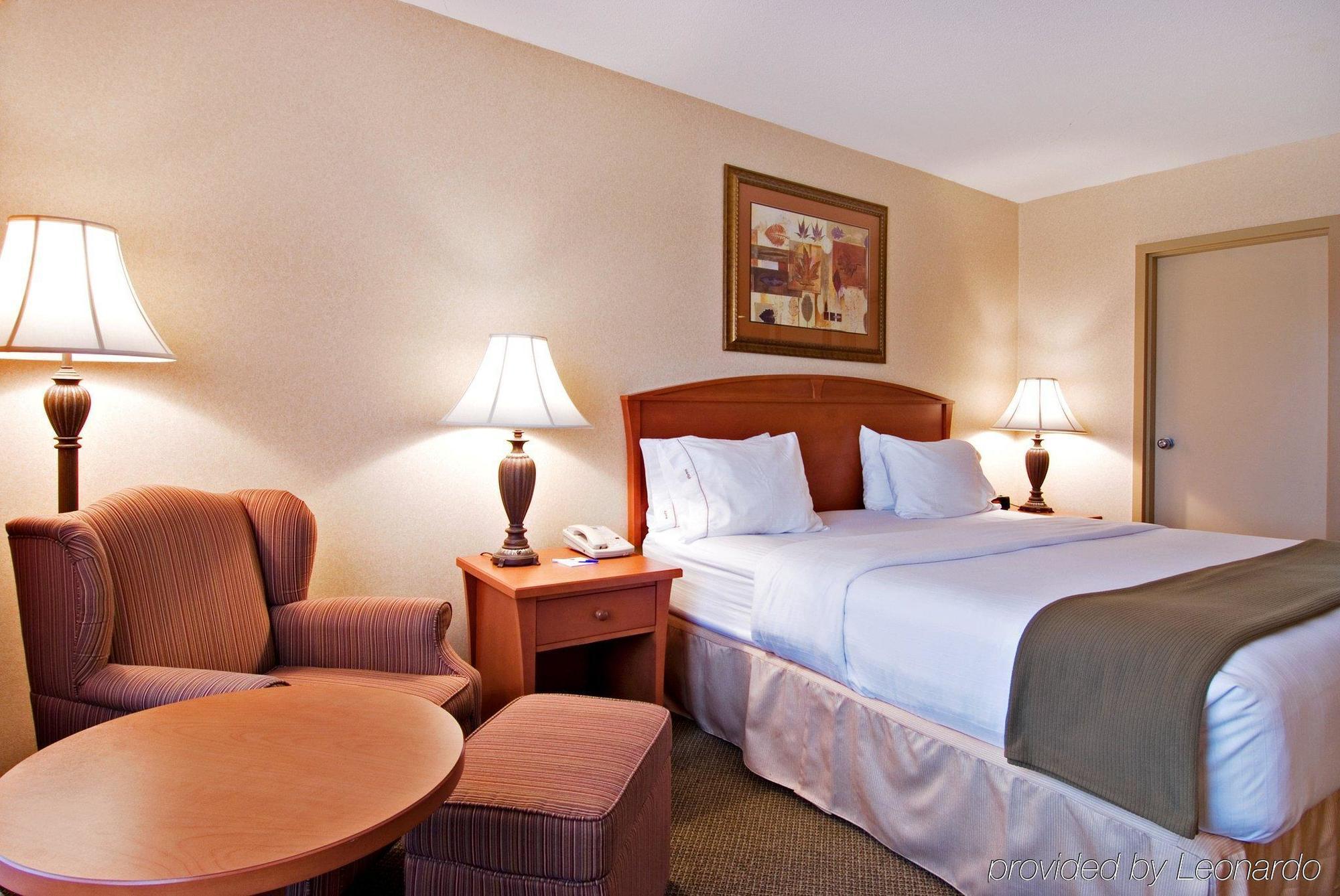Holiday Inn Express Vancouver-Metrotown Burnaby Pokój zdjęcie